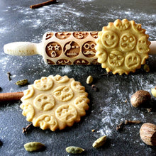 Load image into Gallery viewer, Rolling pin with pattern "EMOTIKON" | Agzu store