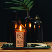 Load image into Gallery viewer, Flamqa Alluria vegan scented candle