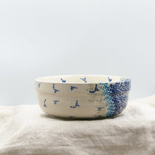 Load image into Gallery viewer, Polish Pottery ceramic bowl 1,0L dec. 1303A