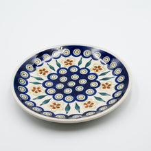 Load image into Gallery viewer, Polish Pottery plate 19,5 cm 810D
