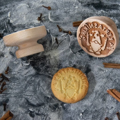 Embossed wooden cookie stamp with pattern 