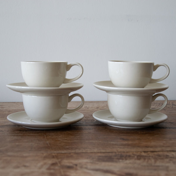 Ceramic cups with saucers set 210ml 