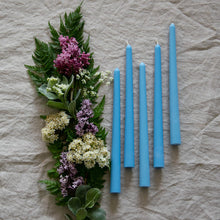 Load image into Gallery viewer, Rustic taper candles 5pcs pastel blue
